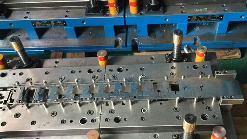 拉伸模具安装调试全攻略：关键步骤与注意事项