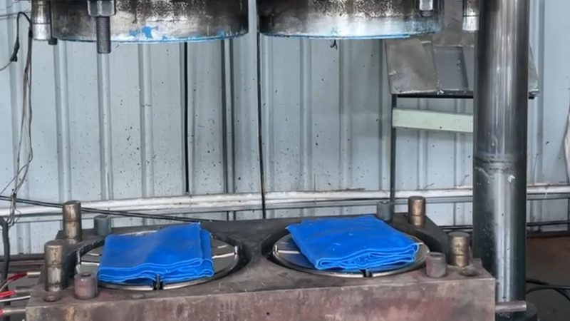 深圳塑胶模具批发厂家直供，揭秘选型关键要素