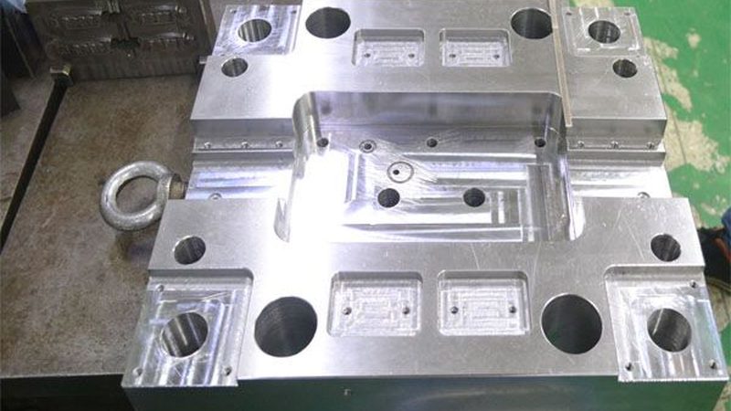 模具直销，报价透明：揭秘注塑模具厂家直销报价的奥秘**