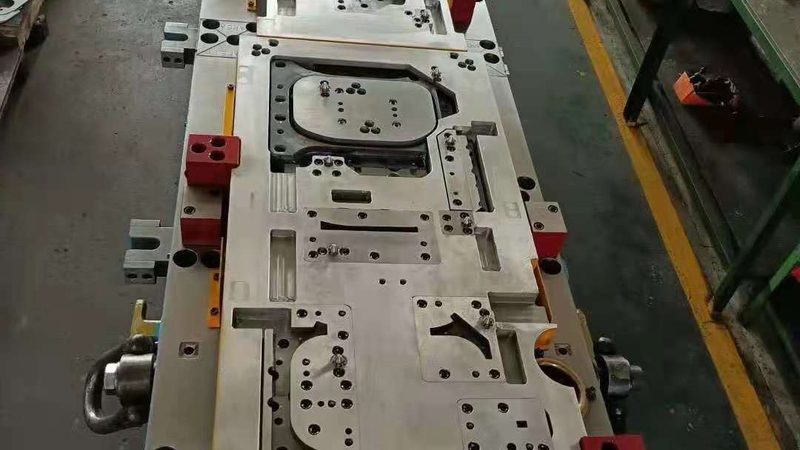 塑胶模具制造精度如何确保？五大关键点解析